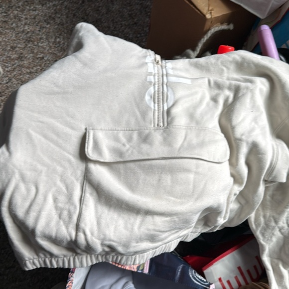 ALO Yoga Solar Hoodie - Picture 6 of 7